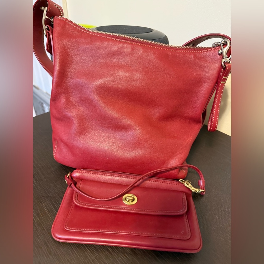 Coach purse and wallet. Non smoking pet friendly home.